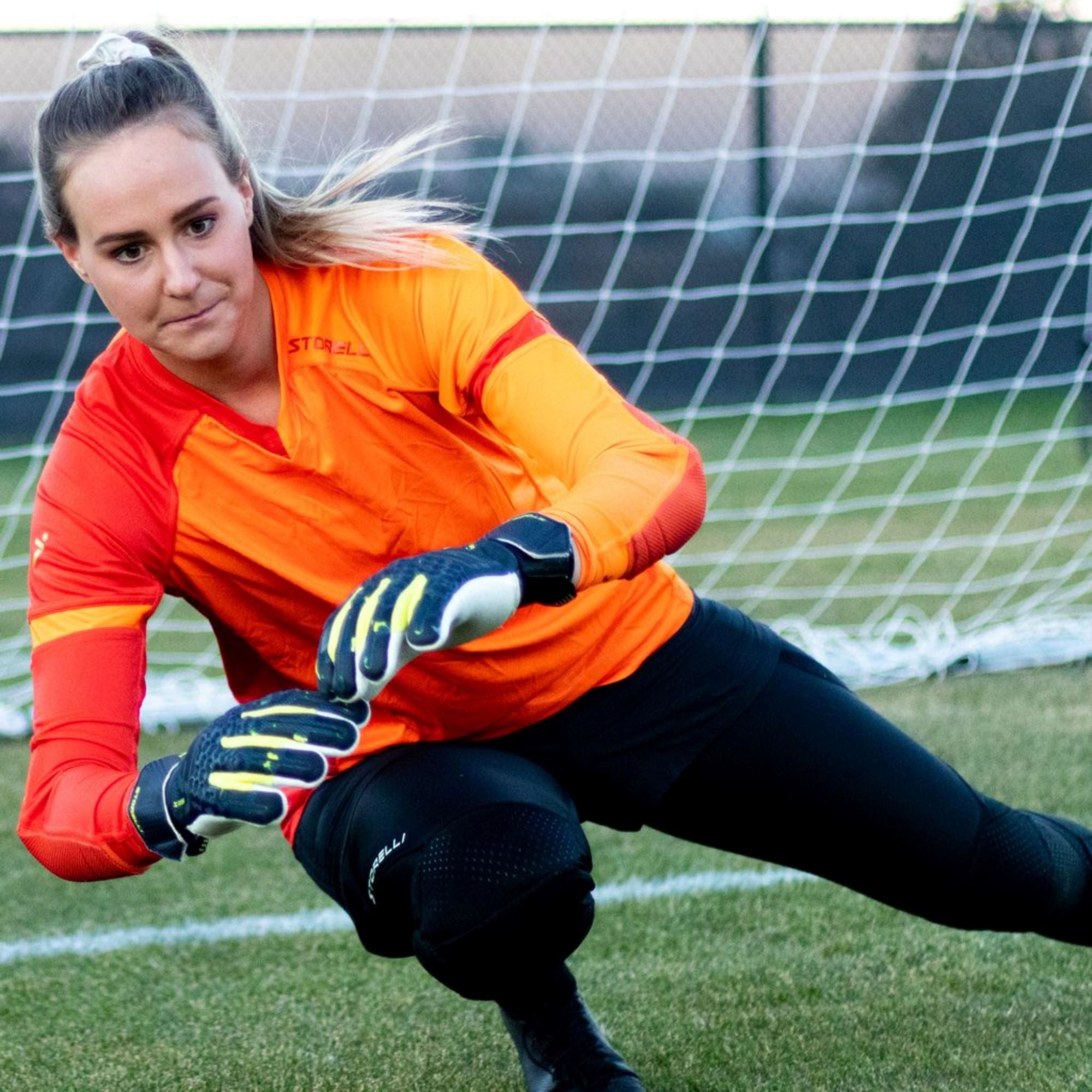 Women's Goalkeeper Leggings v3 by Storelli - ITASPORT